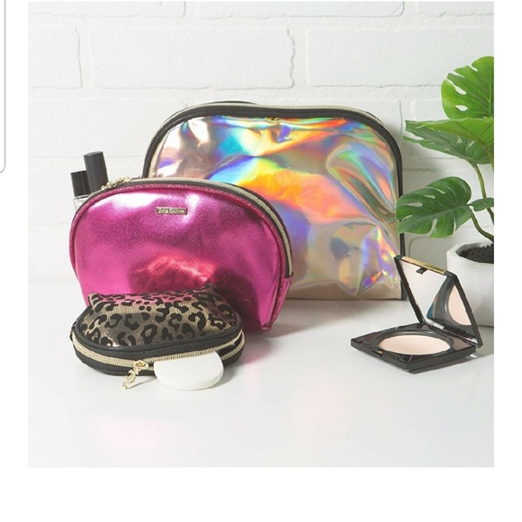JUICY COUTURE 3 PIECE MAKE UP BAG - Picture 2 of 4